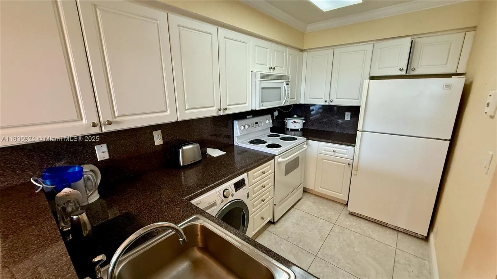 2501 S Ocean Dr # 427, Hollywood, FL 33019 photo 2