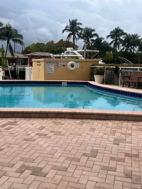 2000 NE 135th St # 601, North Miami, FL 33181 photo 6