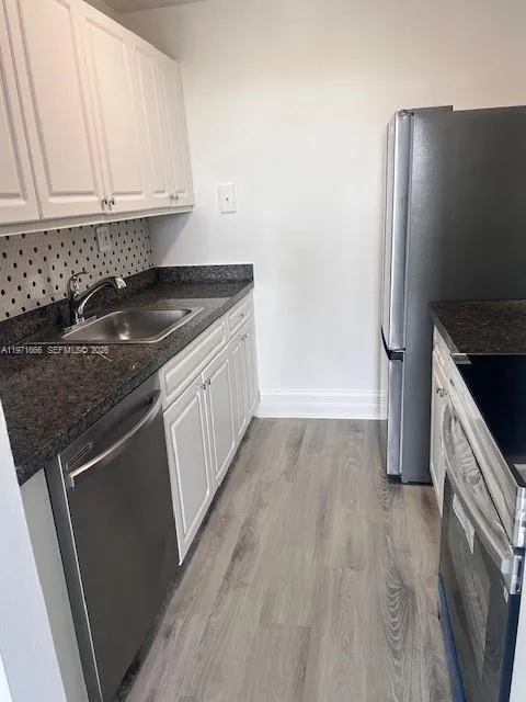 2000 NE 135th St # 601, North Miami, FL 33181 photo 8