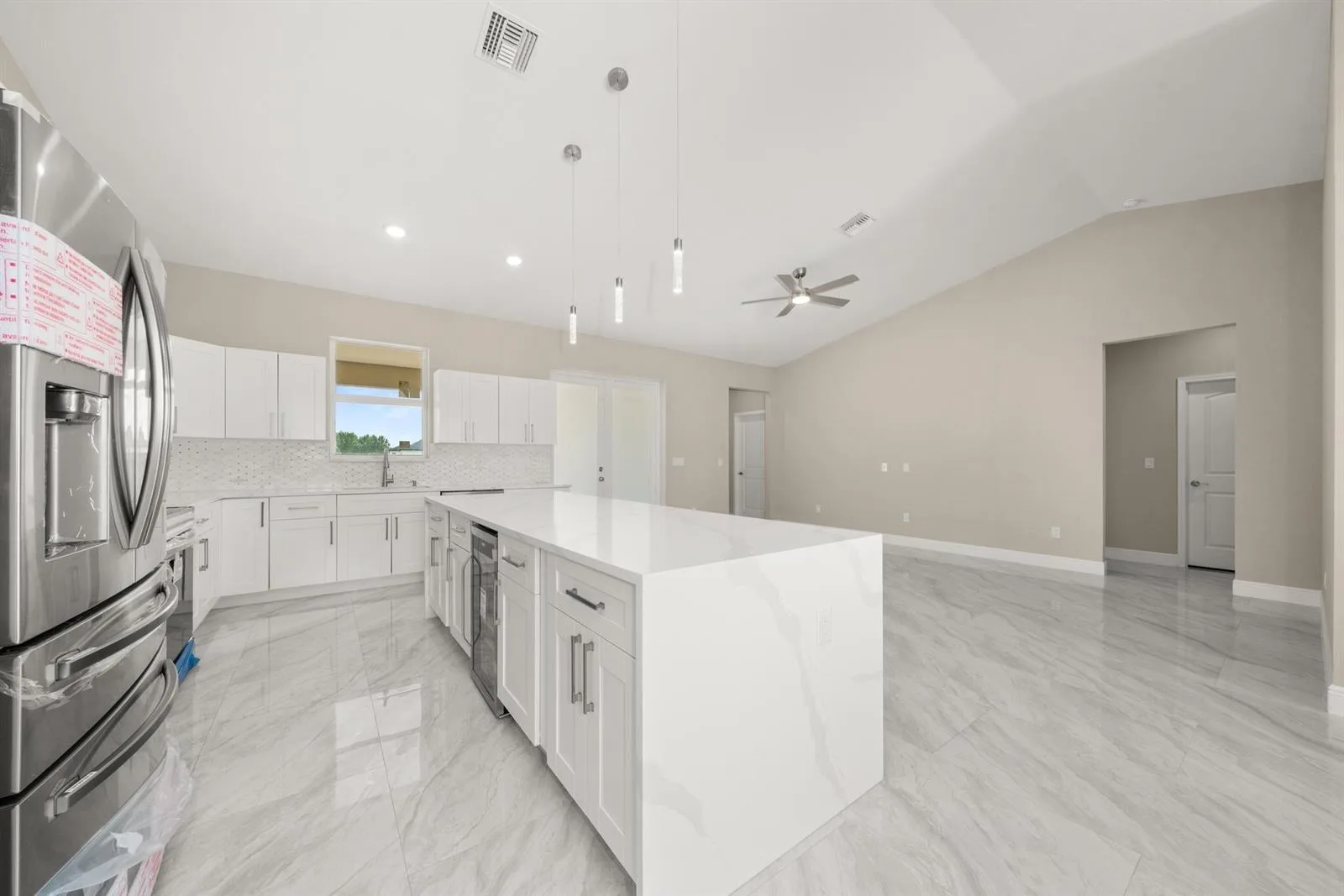 525 GLEN MAR Circle, Sebring, FL 33876 photo 10