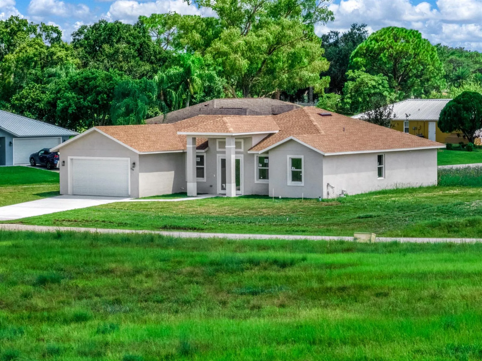 525 GLEN MAR Circle, Sebring, FL 33876 photo 2