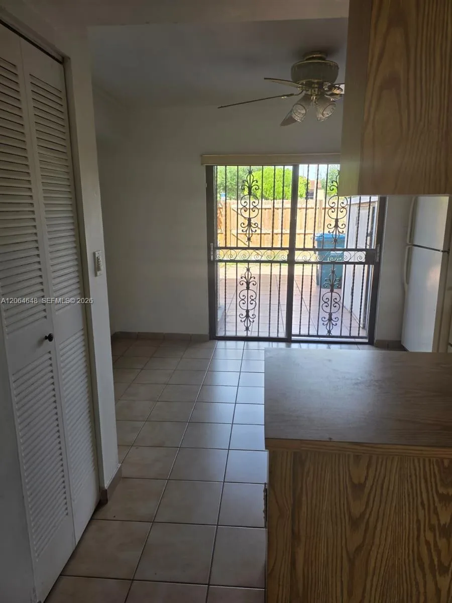 1823 SW 107th Ave # 1602, Miami, FL 33165 photo 4