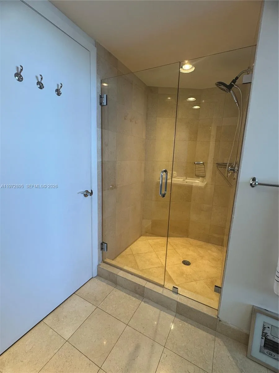 1830 S Ocean Dr # 5008, Hallandale Beach, FL 33009 photo 9
