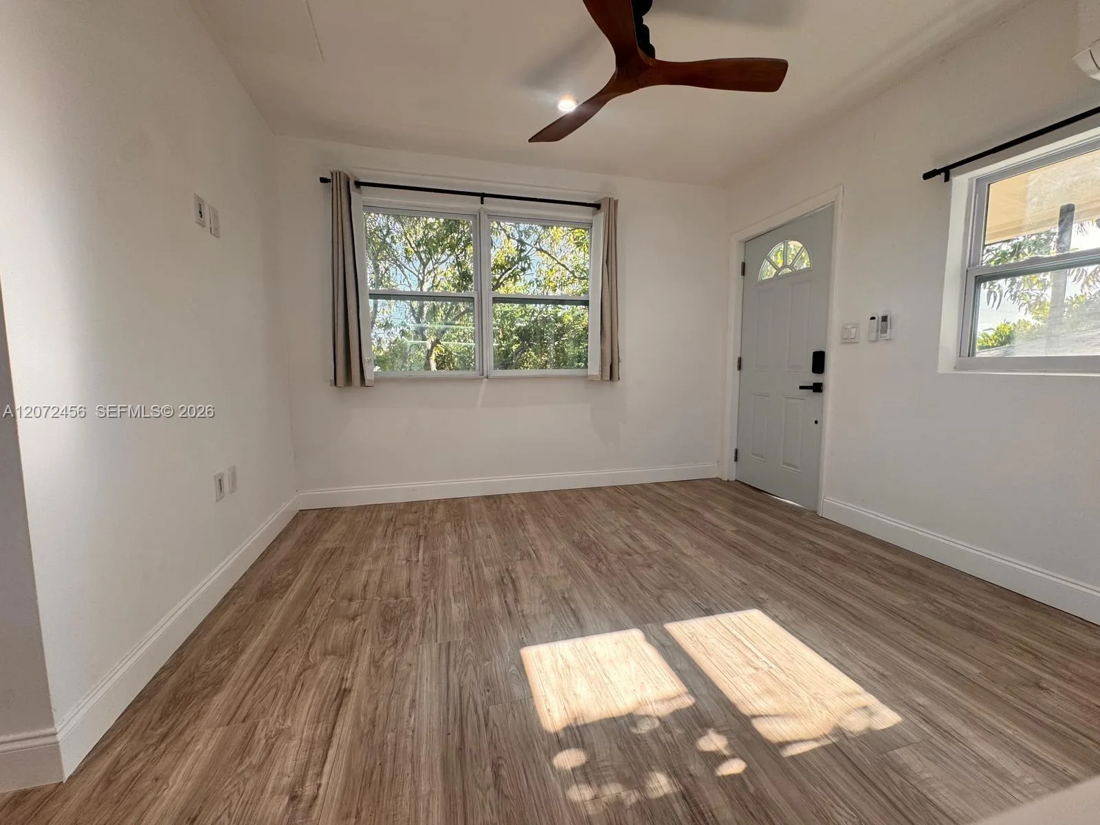 277 NE 55th St # 2-Front, Miami, FL 33137 photo 4