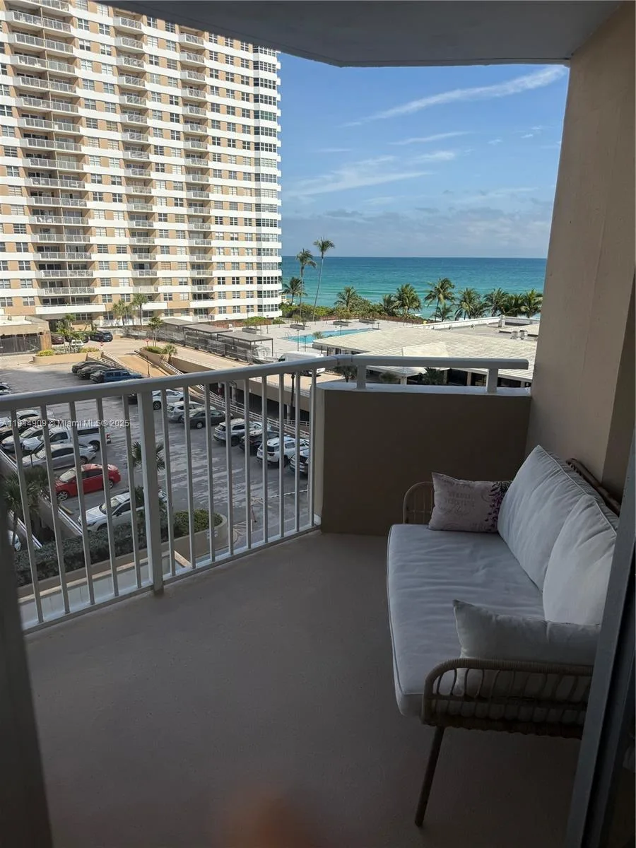 1980 S Ocean Dr # 5B, Hallandale Beach, FL 33009