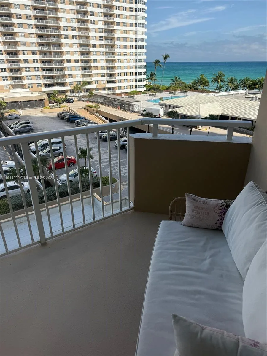 1980 S Ocean Dr # 5B, Hallandale Beach, FL 33009 photo 4