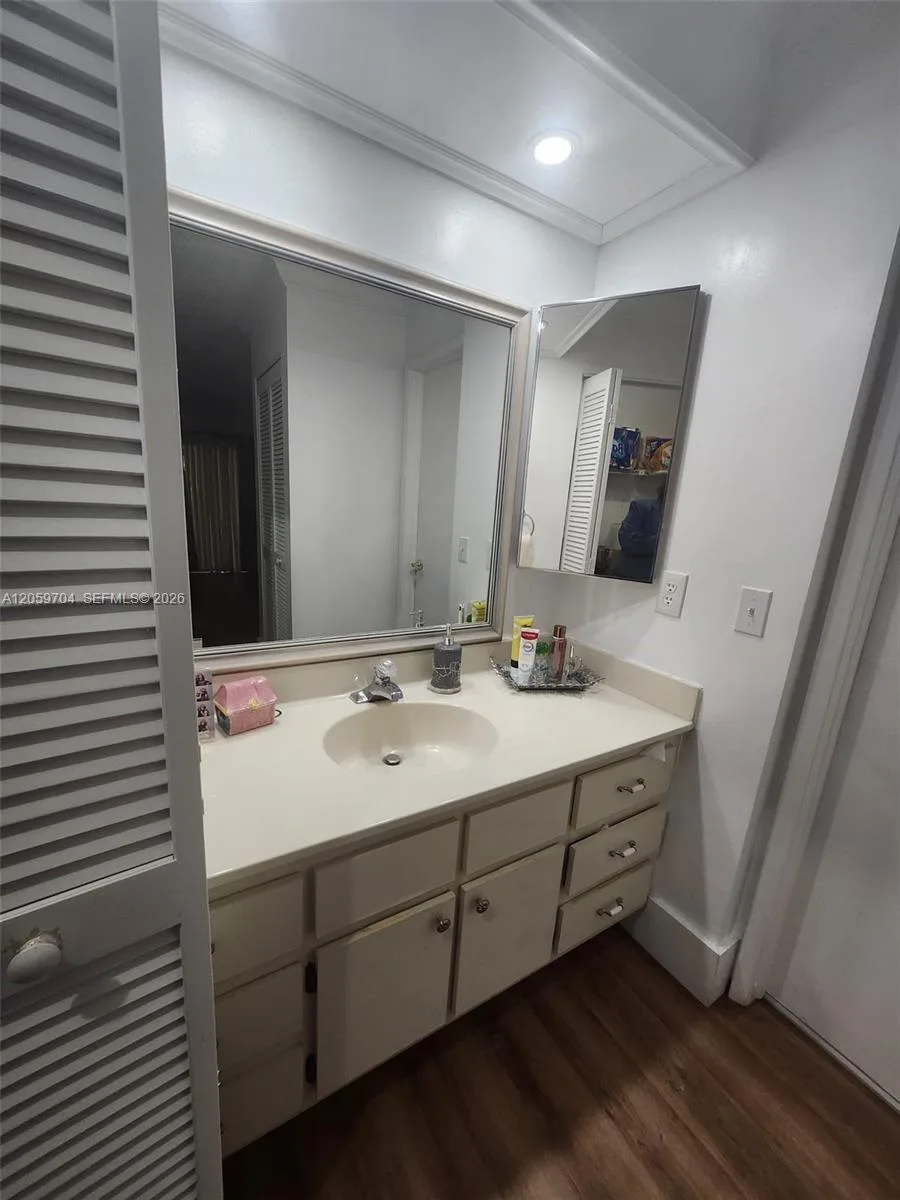 8810 SW 123rd Ct # M103, Miami, FL 33186 photo 13