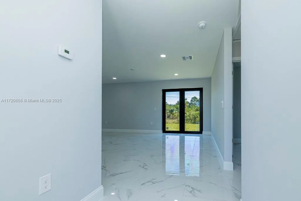1302 Hibiscus Ave, Lehigh Acres, FL 33972 photo 2