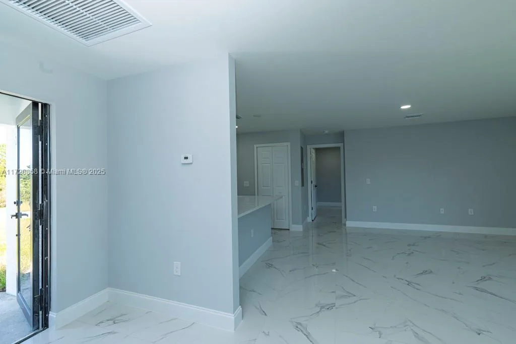 1302 Hibiscus Ave, Lehigh Acres, FL 33972 photo 4