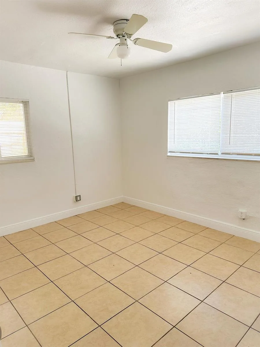 1960 SW 41ST Avenue # 6A, Fort Lauderdale, FL 33317 photo 5
