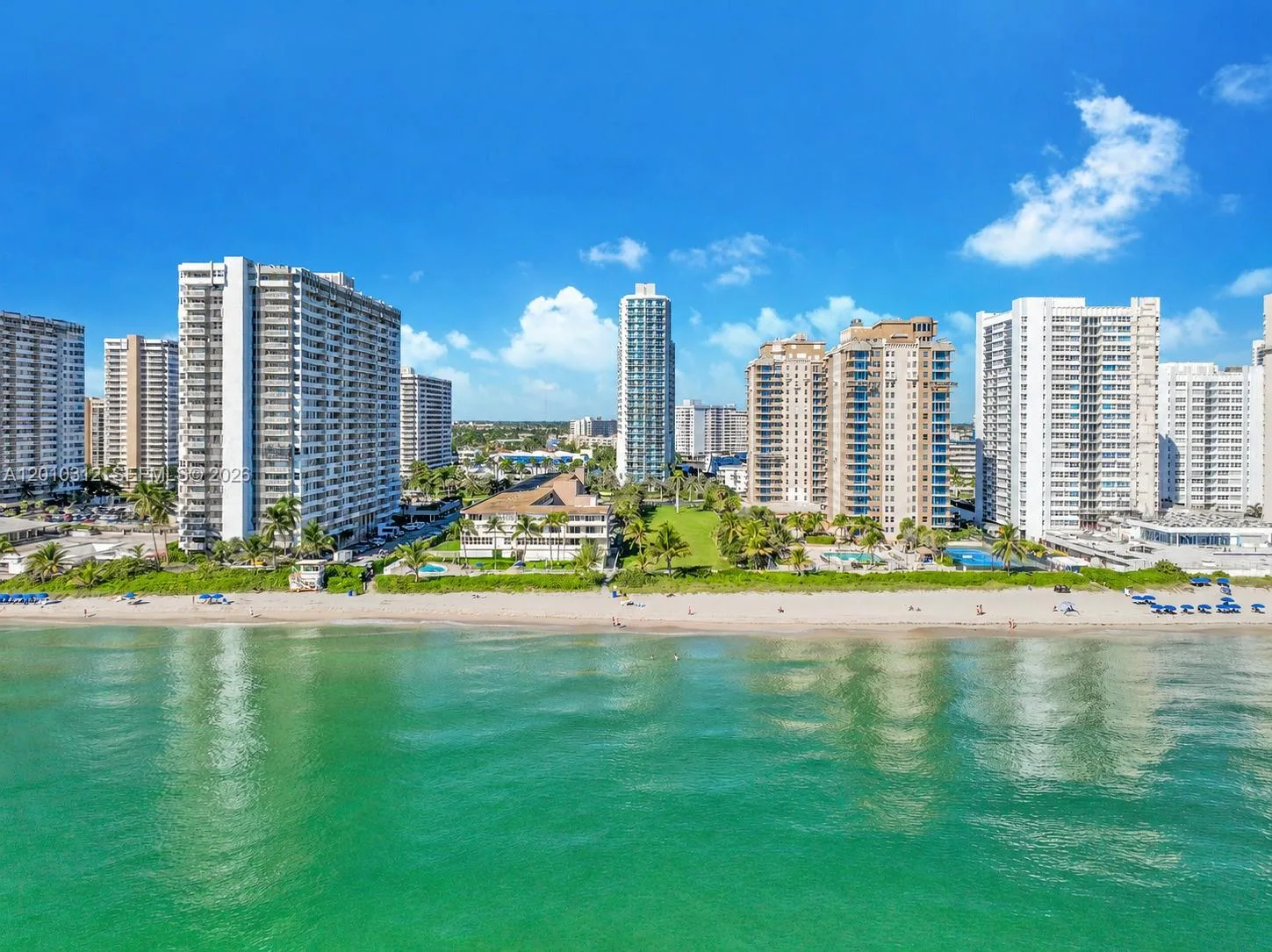 1945 S Ocean Dr # 1609, Hallandale Beach, FL 33009