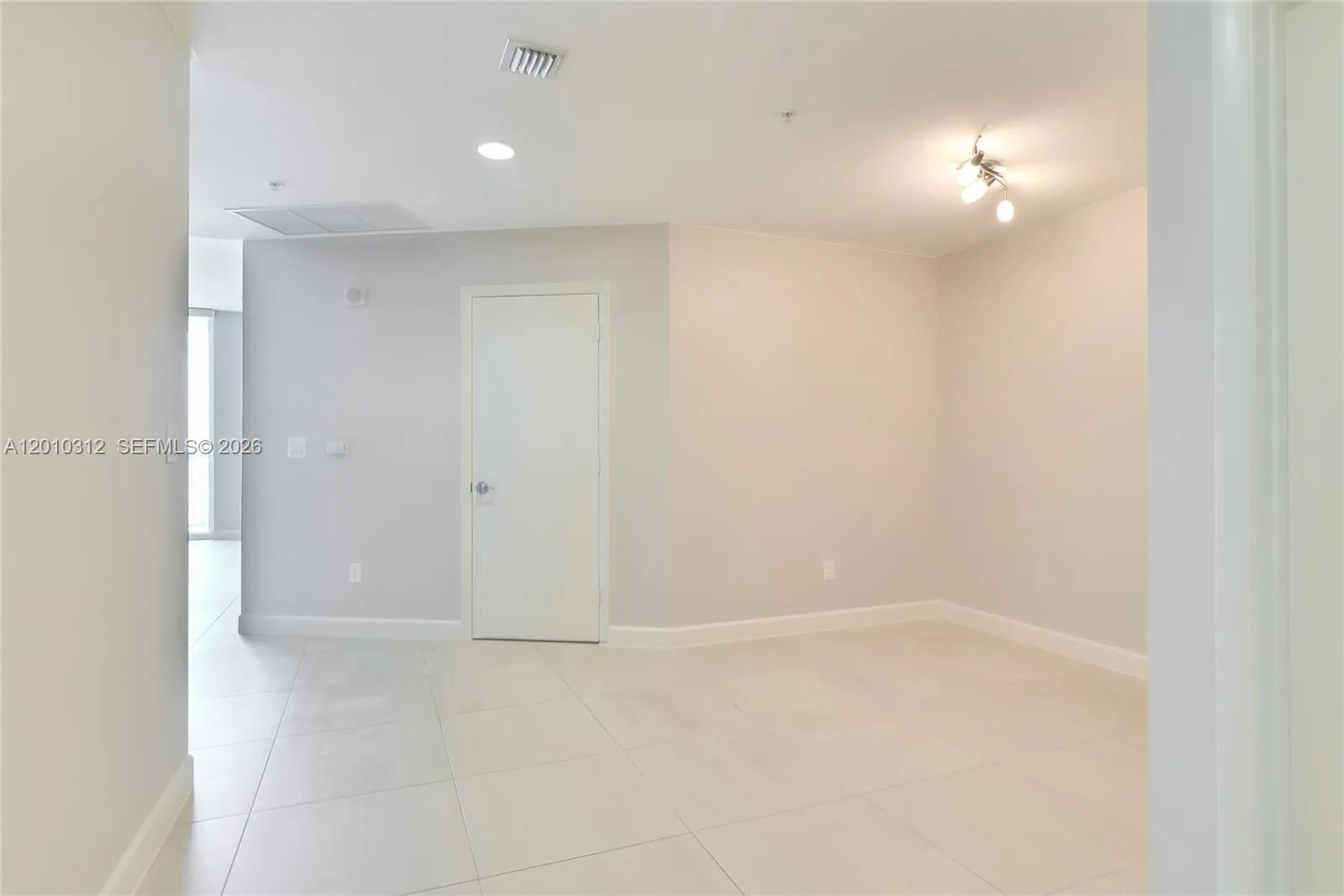 1945 S Ocean Dr # 1609, Hallandale Beach, FL 33009 photo 8