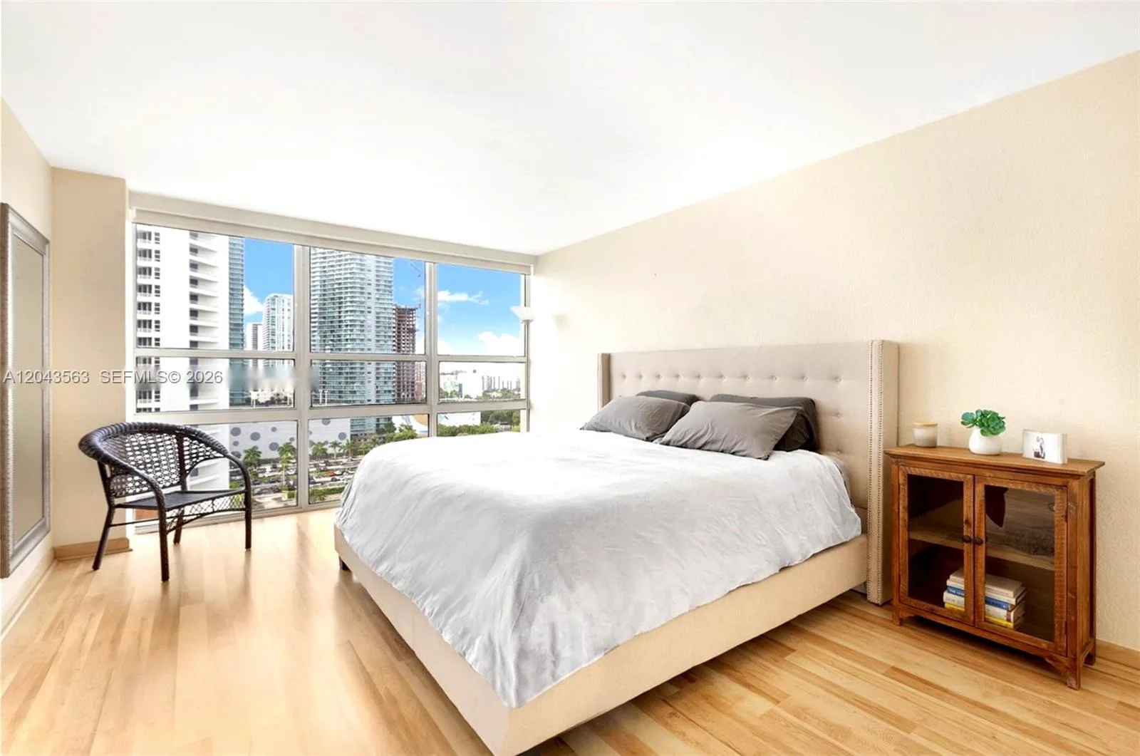 600 NE 36th St # 1717, Miami, FL 33137 photo 8