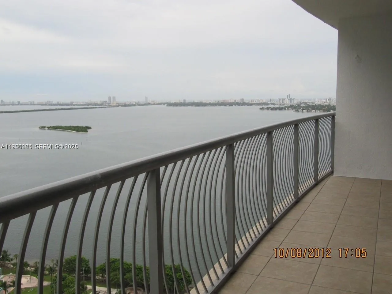 1750 N Bayshore Dr # 3005, Miami, FL 33132 photo 3