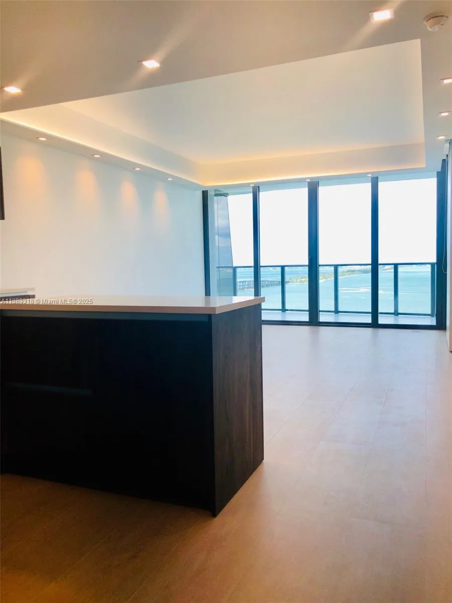 3131 NE 7TH AVENUE # 2705, Miami, FL 33137
