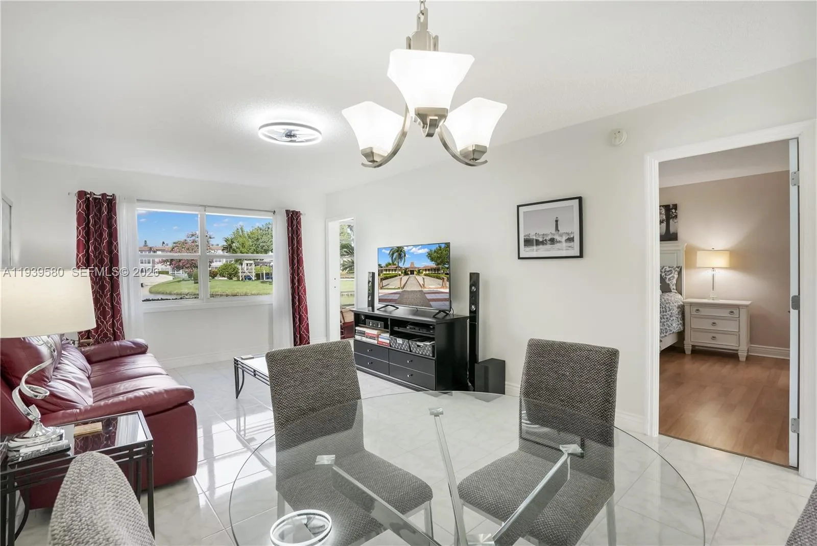 4801 NW 34th St # 406, Lauderdale Lakes, FL 33319 photo 2