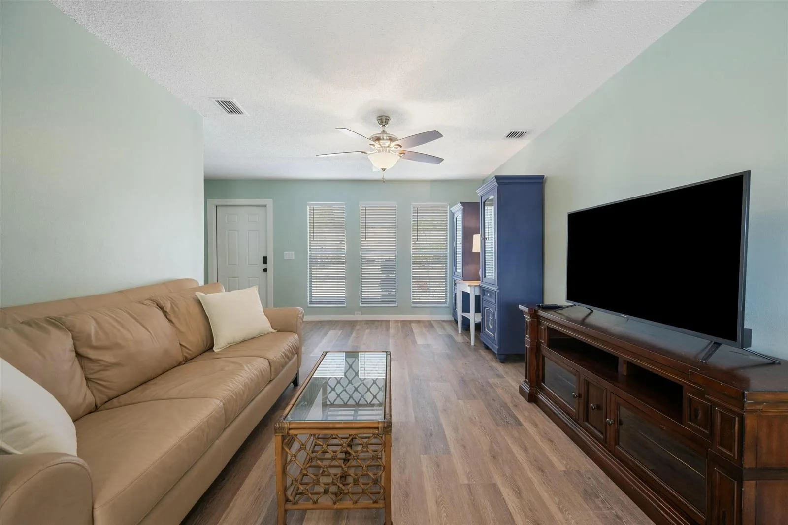 1494 Easthampton Circle, Wellington, FL 33414 photo 5