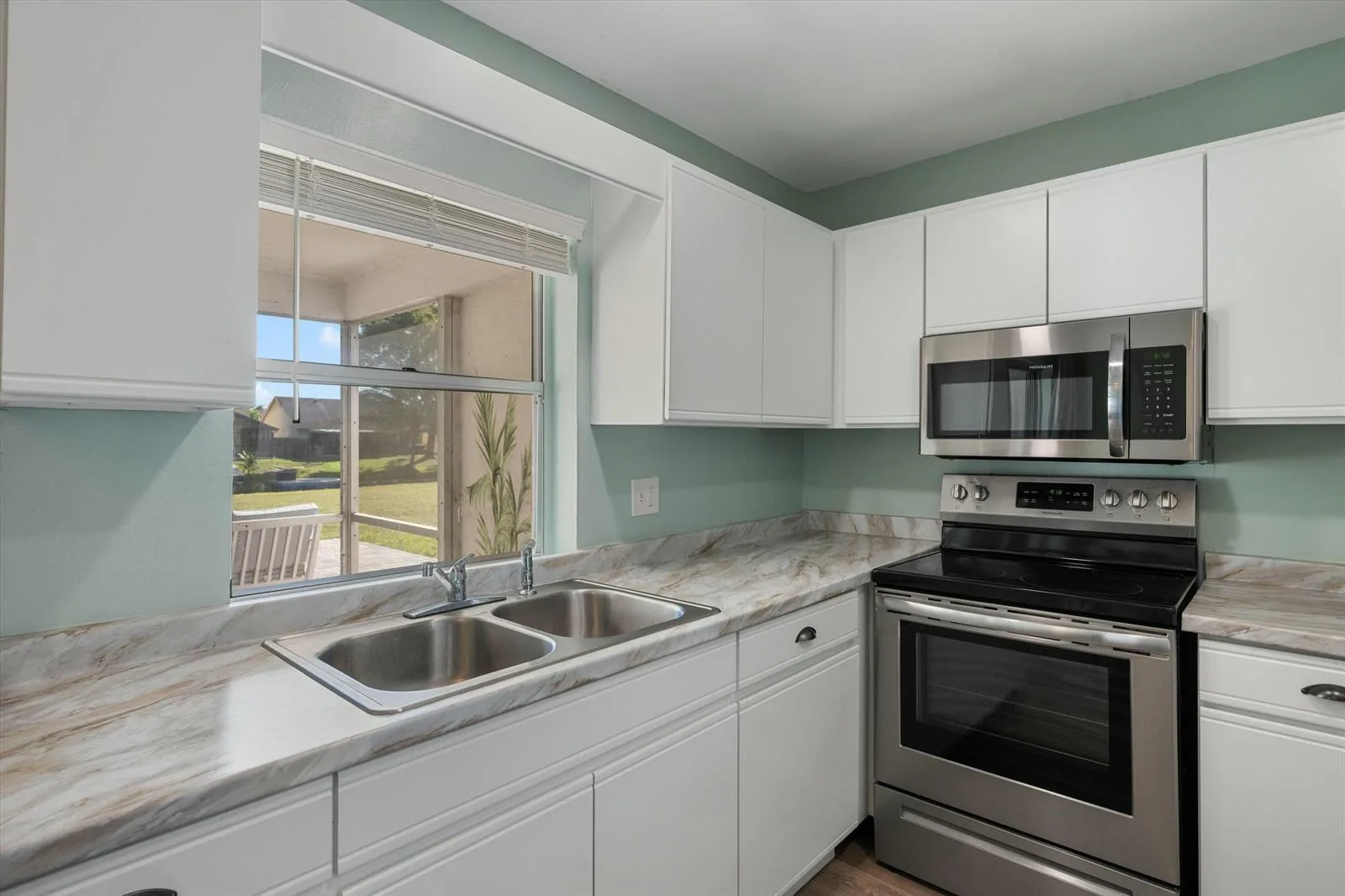1494 Easthampton Circle, Wellington, FL 33414 photo 9