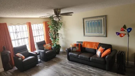 20742 NW 41ST AVE Road # TWO, Miami Gardens, FL 33055 photo 2