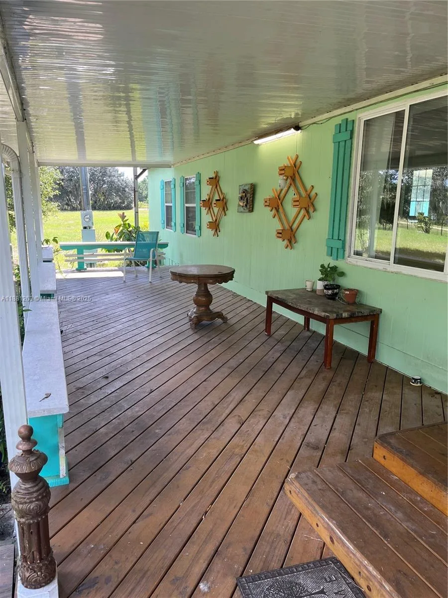 105 Farrer RD, Frostproof, FL 33843 photo 2
