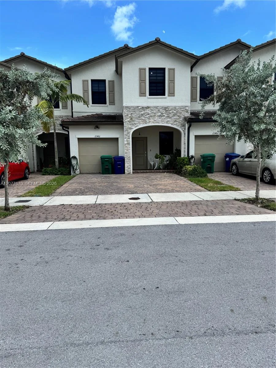 23461 SW 129th Pl, Homestead, FL 33032