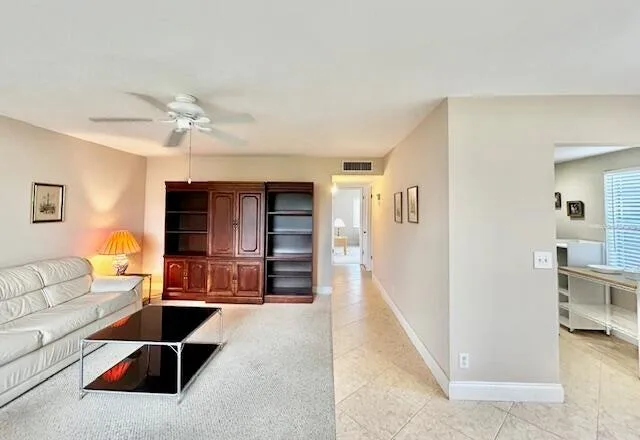 715 Normandy O, Delray Beach, FL 33484