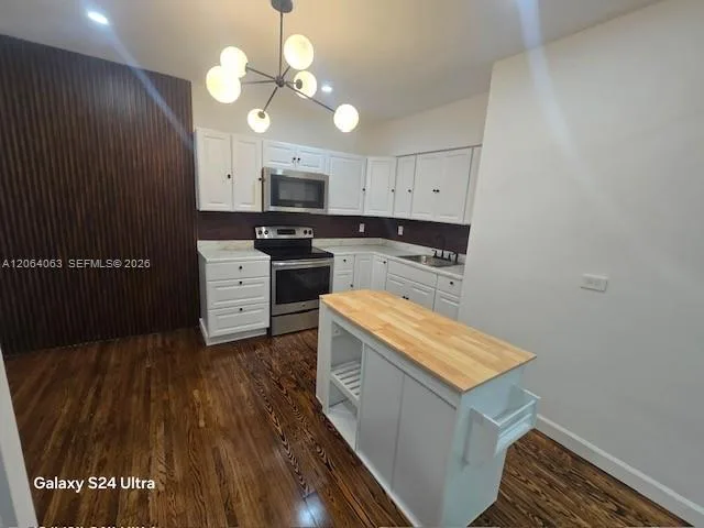 Listing photo 5