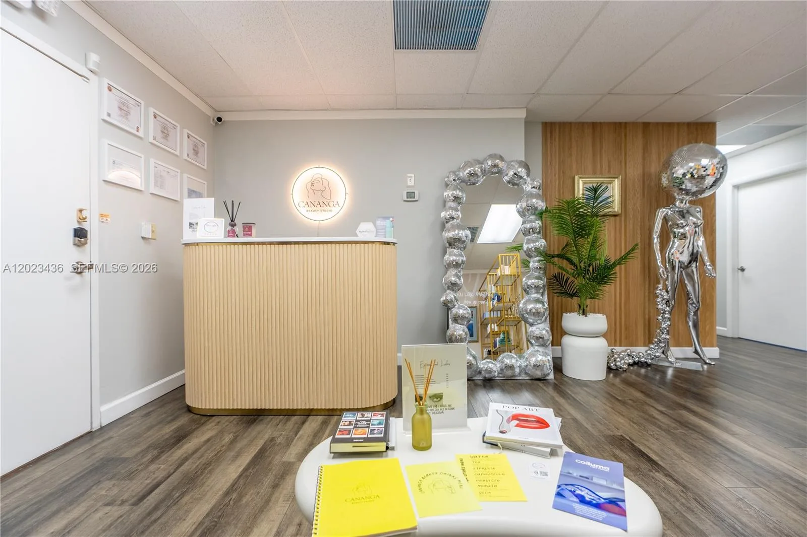 1250 E Hallandale Beach Blvd, Hallandale Beach, FL 33009