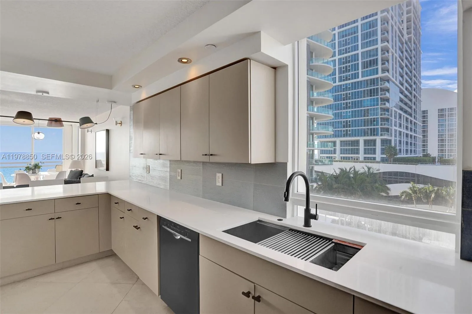 6917 Collins Ave # 915, Miami Beach, FL 33141 photo 9