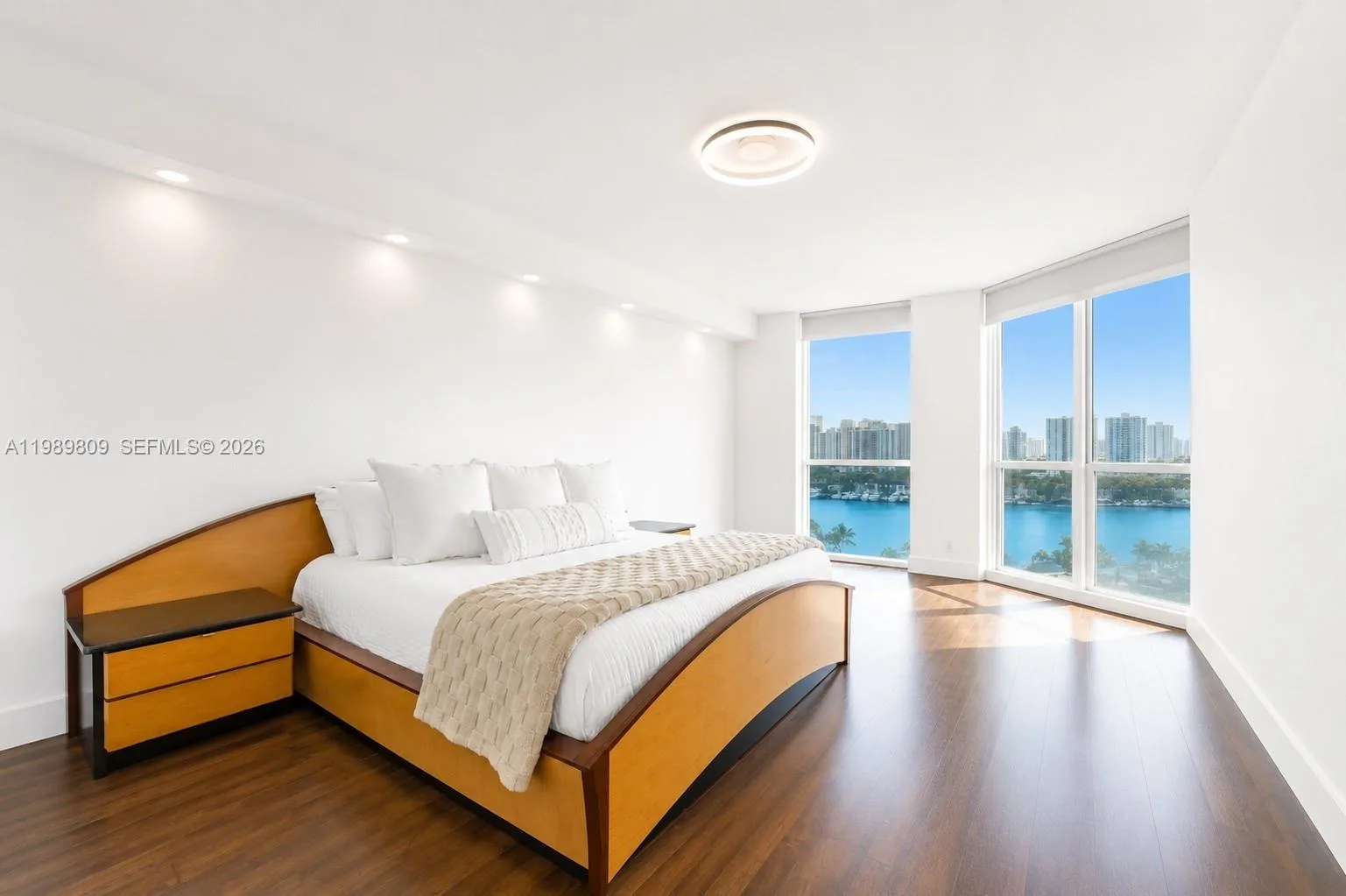 3598 Yacht Club Dr # 1204, Aventura, FL 33180 photo 7