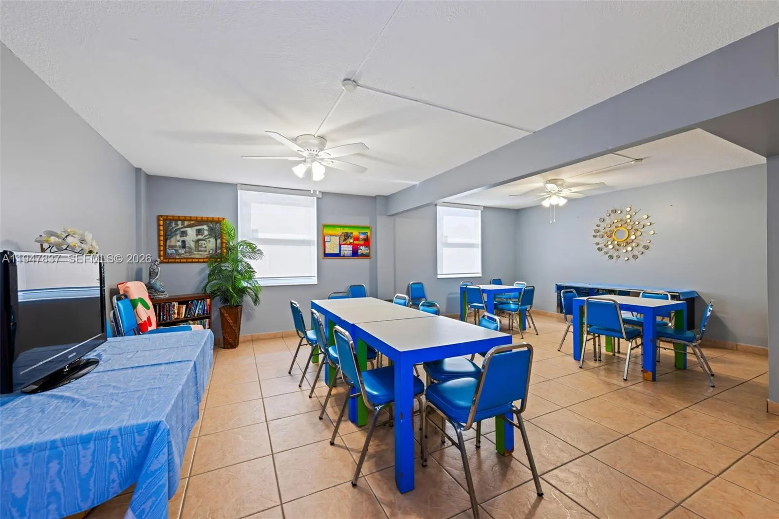 430 Golden Isles Dr # 707, Hallandale Beach, FL 33009 photo 13