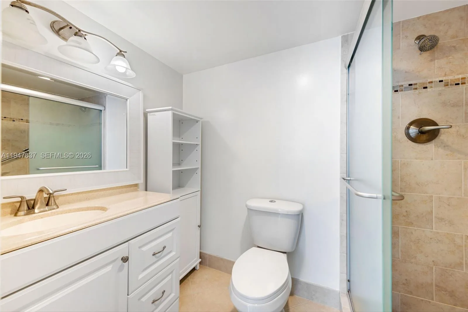 430 Golden Isles Dr # 707, Hallandale Beach, FL 33009 photo 8