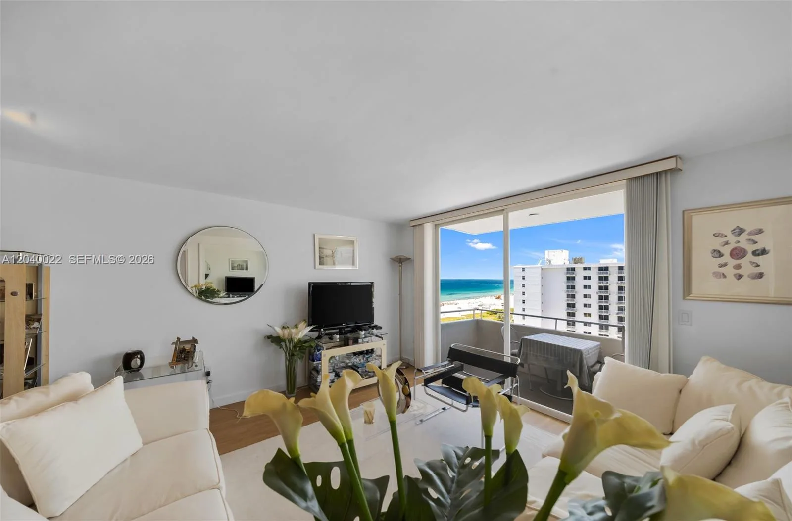 465 Ocean Dr # 1009, Miami Beach, FL 33139 photo 10