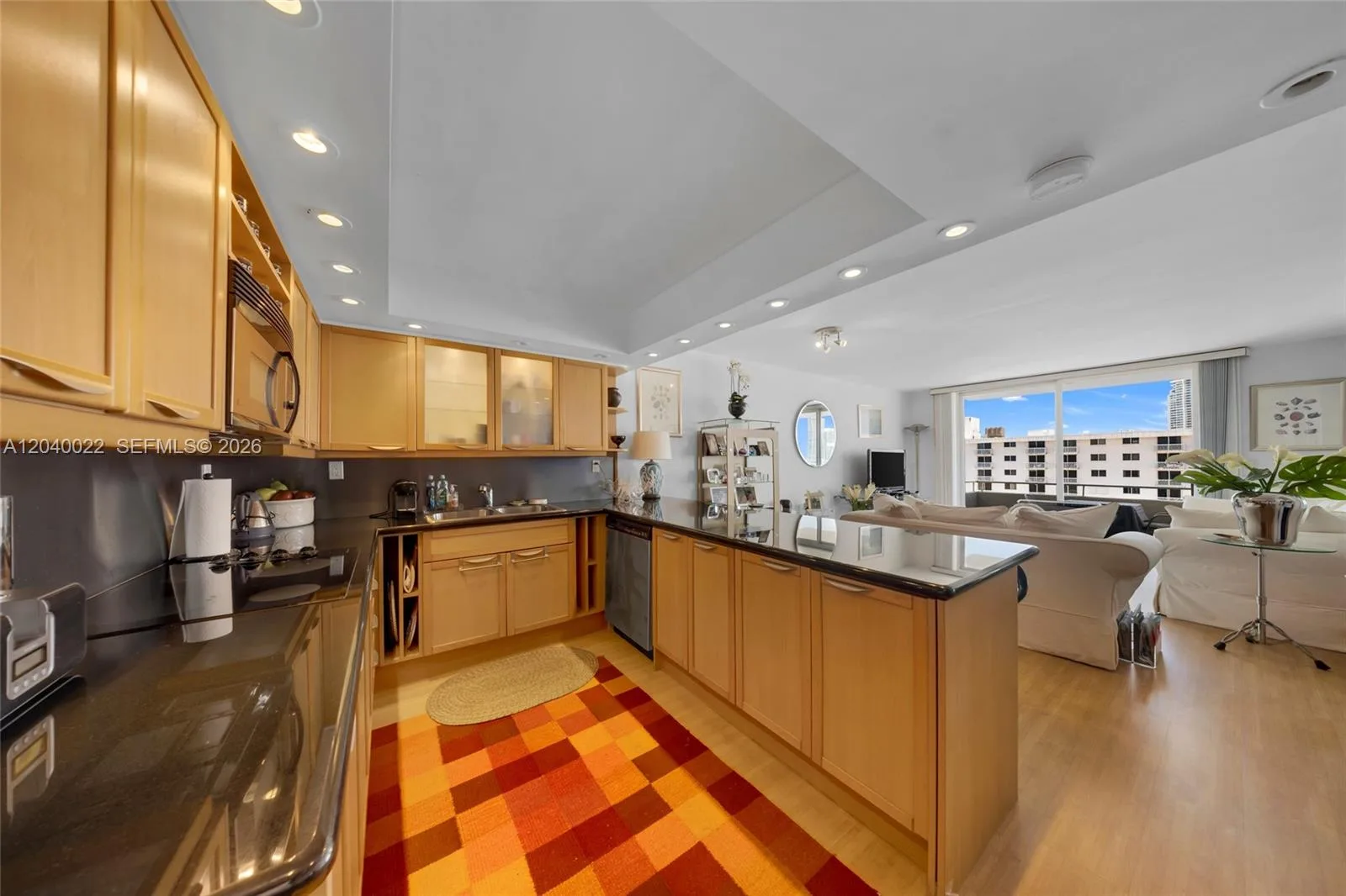 465 Ocean Dr # 1009, Miami Beach, FL 33139 photo 6