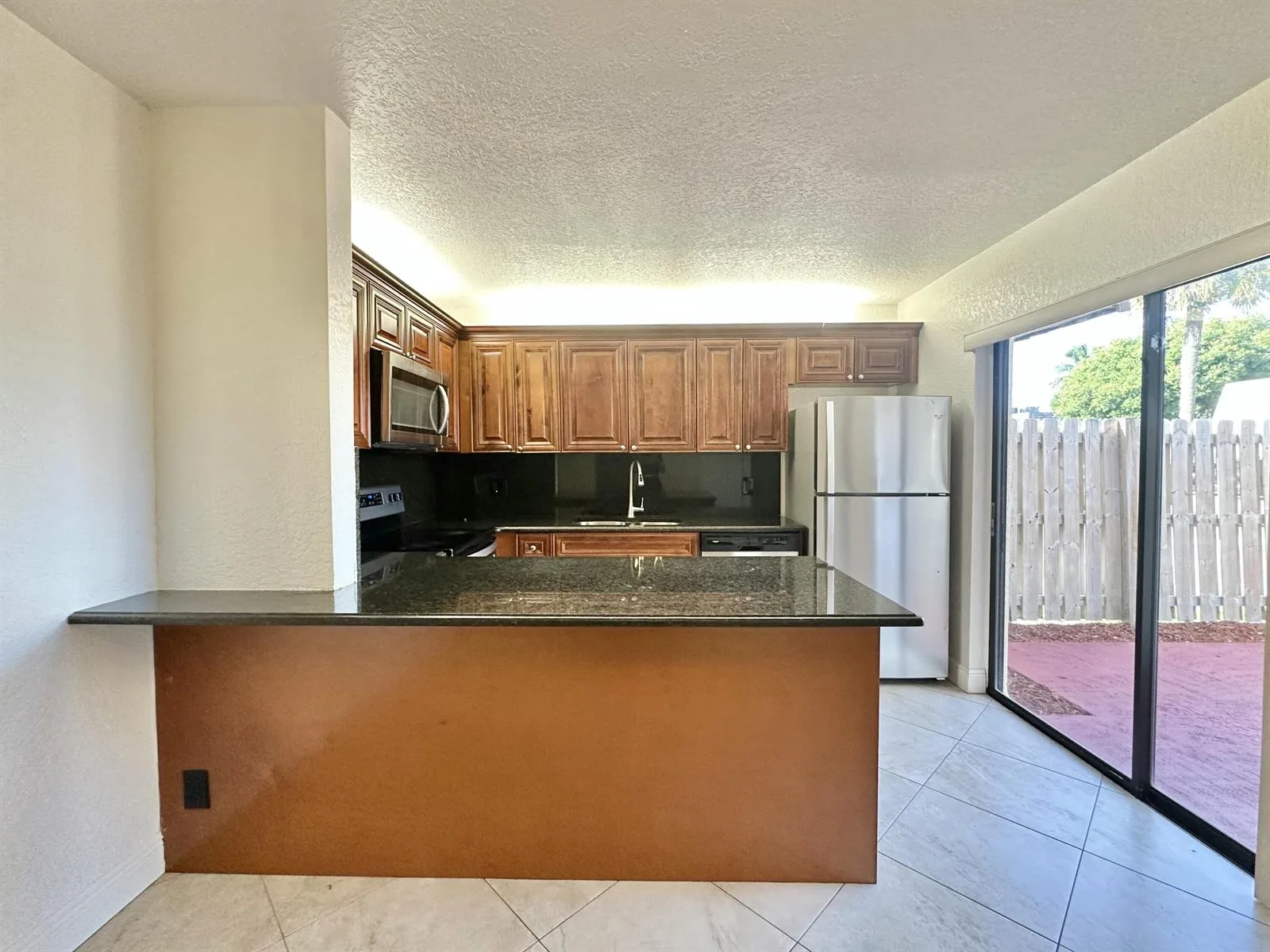 251 Lake Arbor Drive, Palm Springs, FL 33461 photo 11