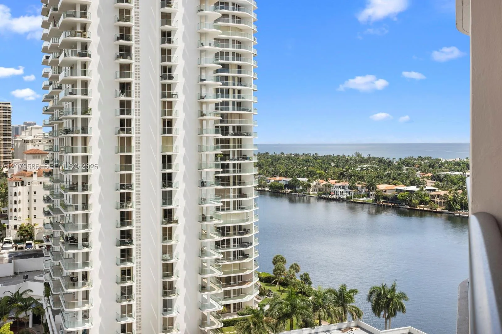 19667 W Turnberry Way # 15-G, Aventura, FL 33180