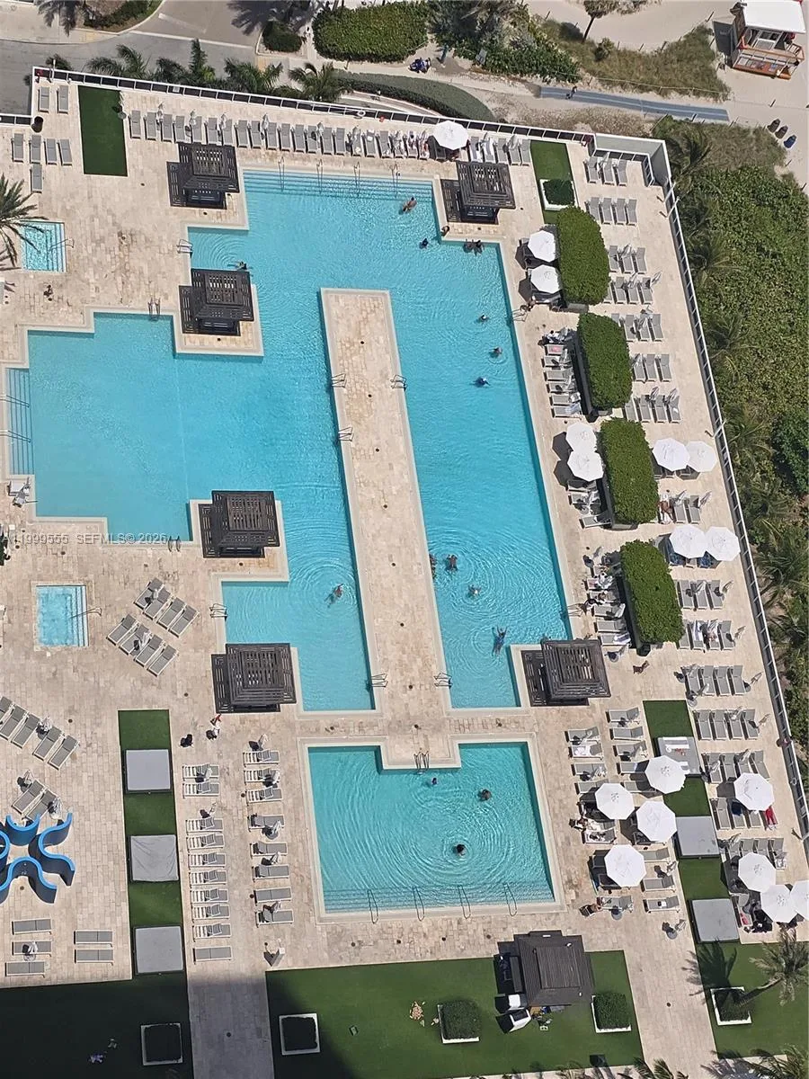 1830 S Ocean Dr # 4309, Hallandale Beach, FL 33009 photo 4