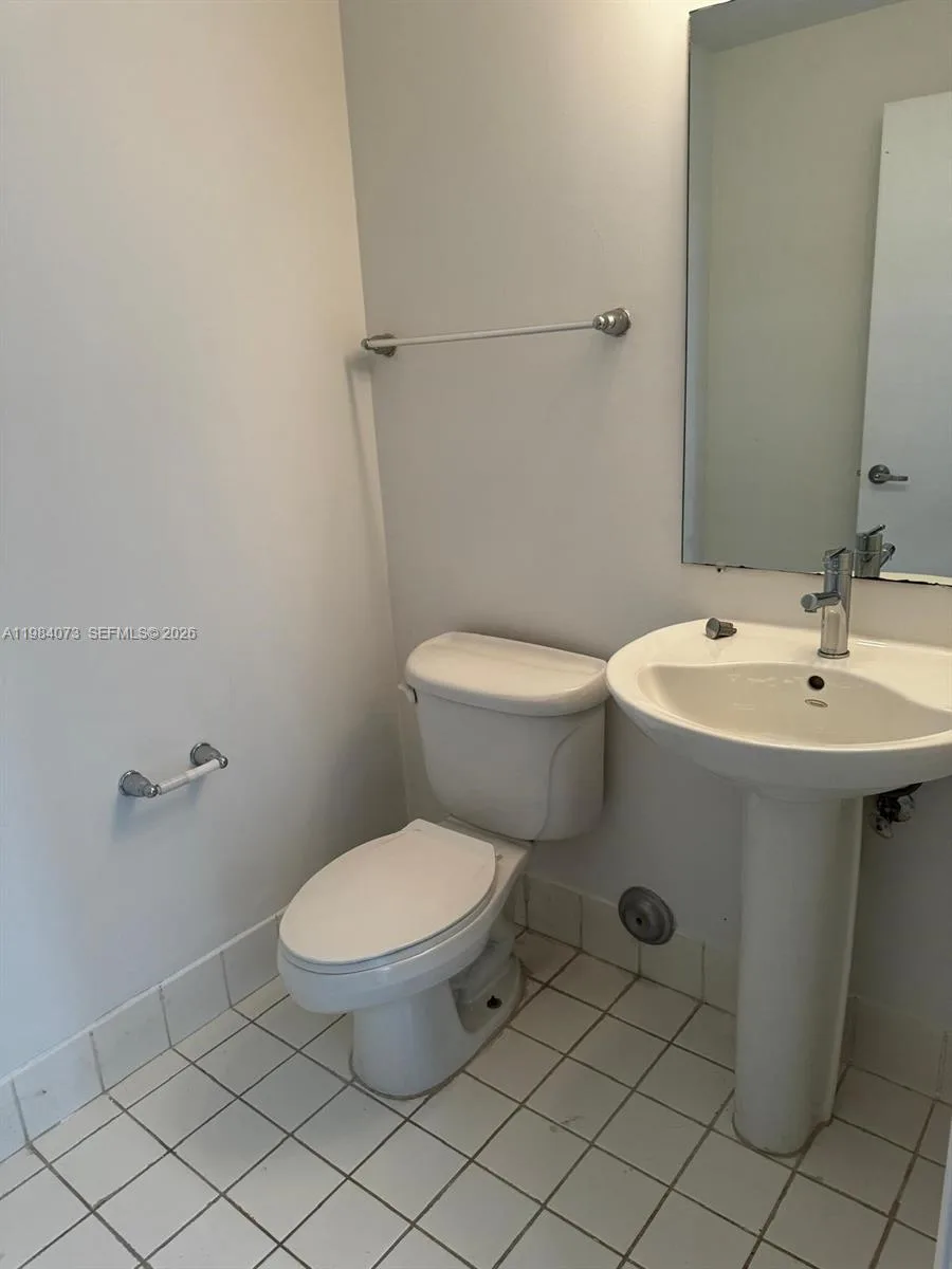 601 NE 36th St # 1808, Miami, FL 33137 photo 13