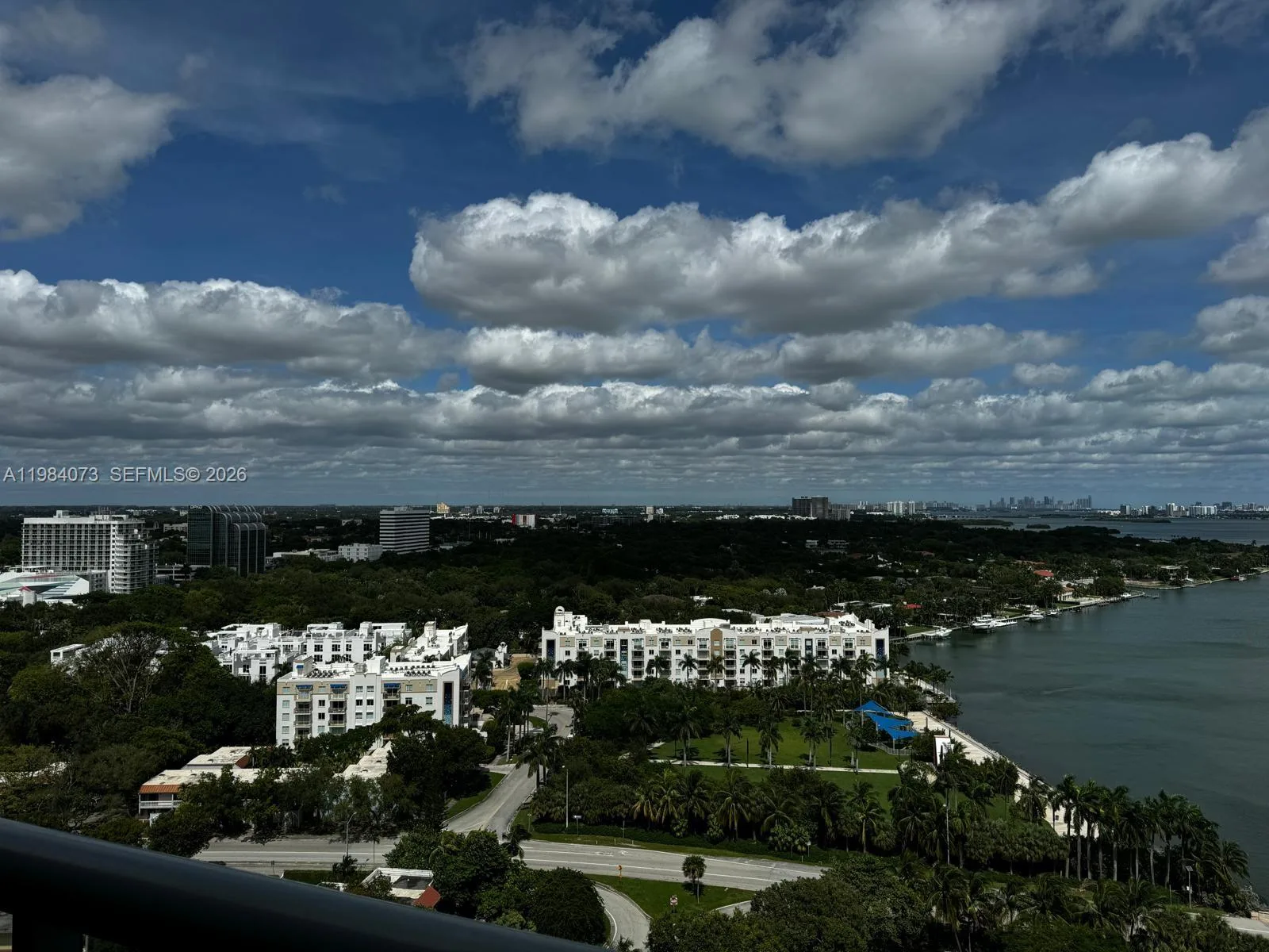601 NE 36th St # 1808, Miami, FL 33137 photo 2