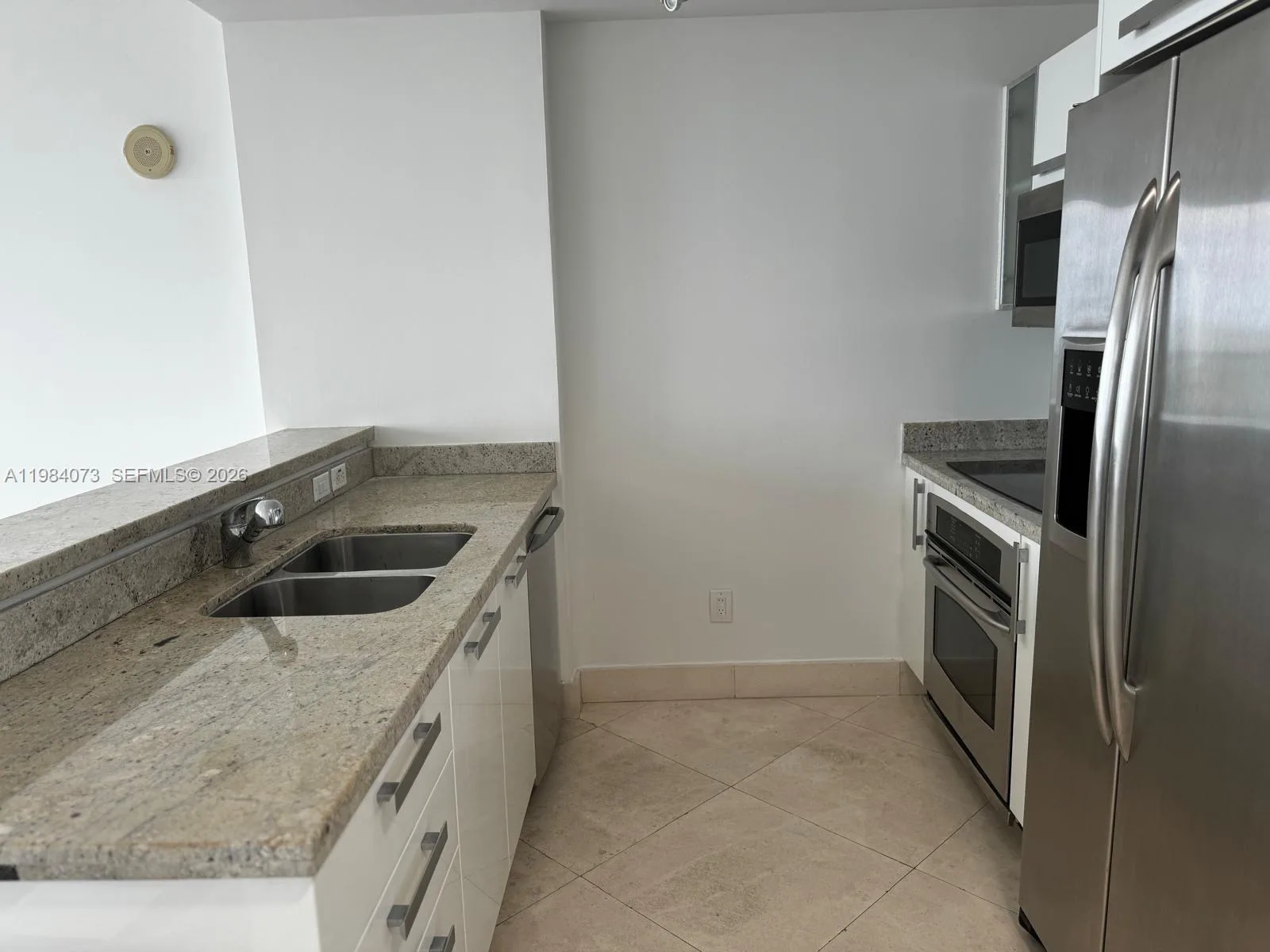 601 NE 36th St # 1808, Miami, FL 33137 photo 4