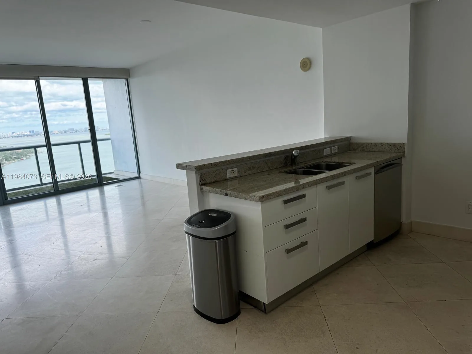 601 NE 36th St # 1808, Miami, FL 33137 photo 5