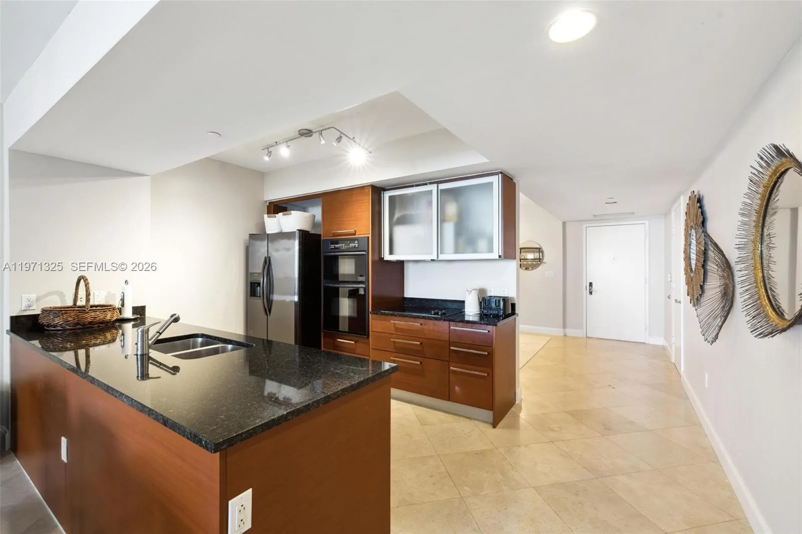 1830 S OCEAN DR # 2811, Hallandale Beach, FL 33009 photo 12