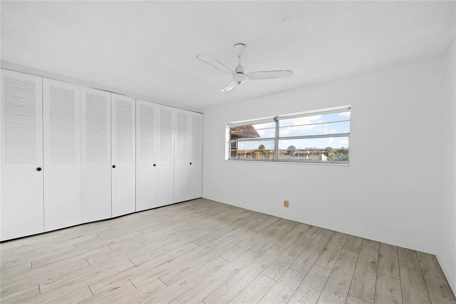5031 W Oakland Park Boulevard # 309, Lauderdale Lakes, FL 33313 photo 10