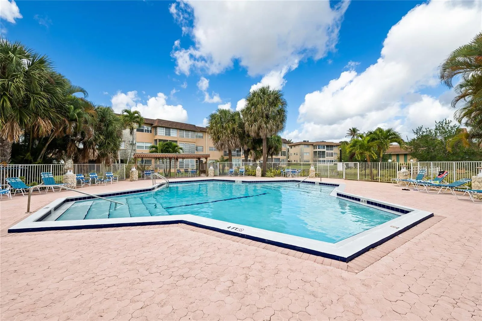 5031 W Oakland Park Boulevard # 309, Lauderdale Lakes, FL 33313 photo 3