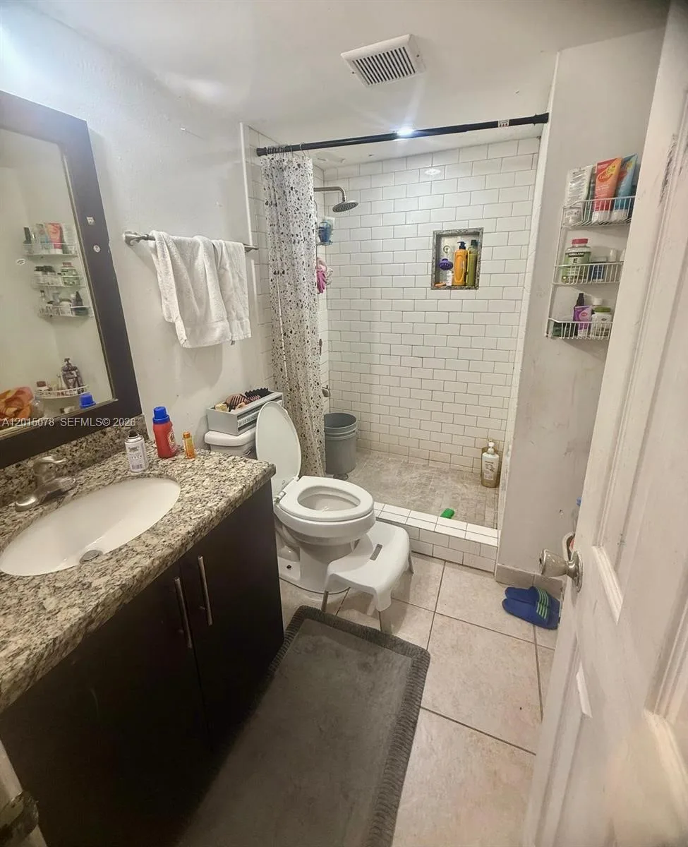 488 NW 165th St Rd # B-512, Miami, FL 33169 photo 11