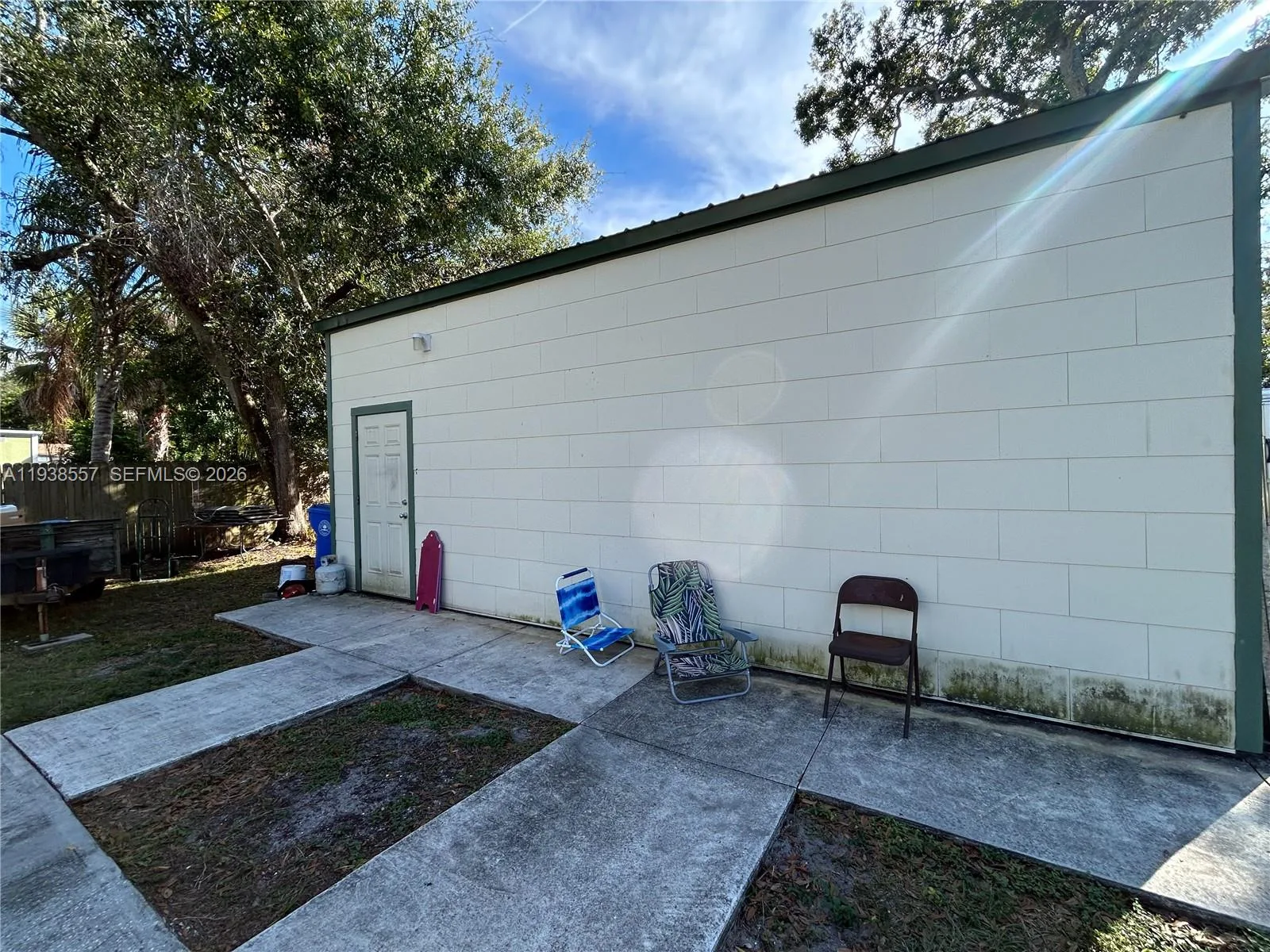 2817 8TH AVE W, Bradenton, FL 34205 photo 5