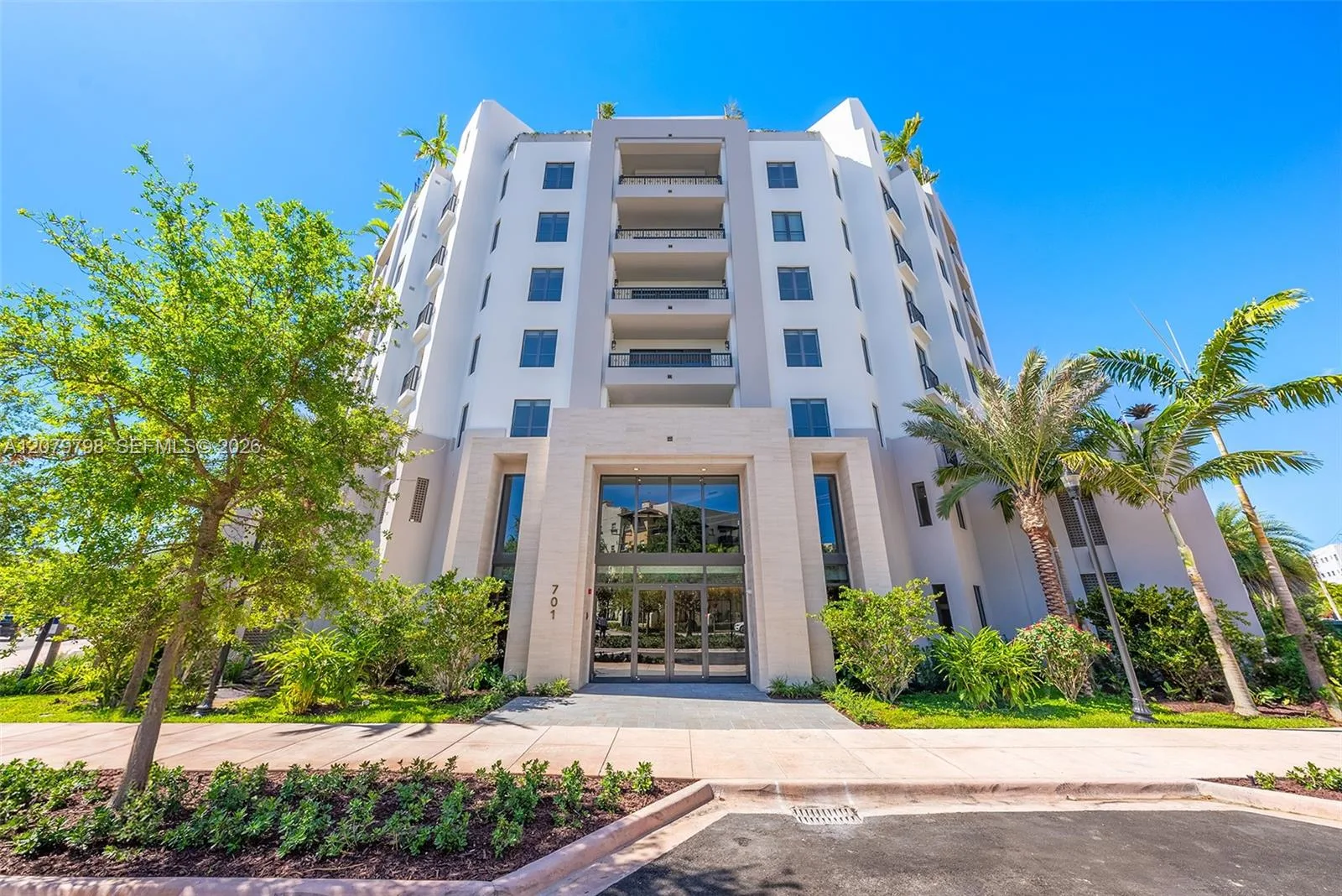 701 Valencia Ave # 601, Coral Gables, FL 33134