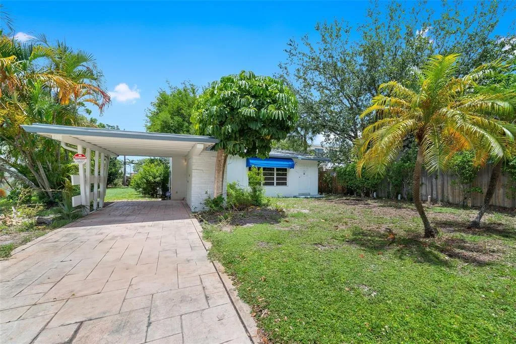 1273 NE 37TH Street, Oakland Park, FL 33334