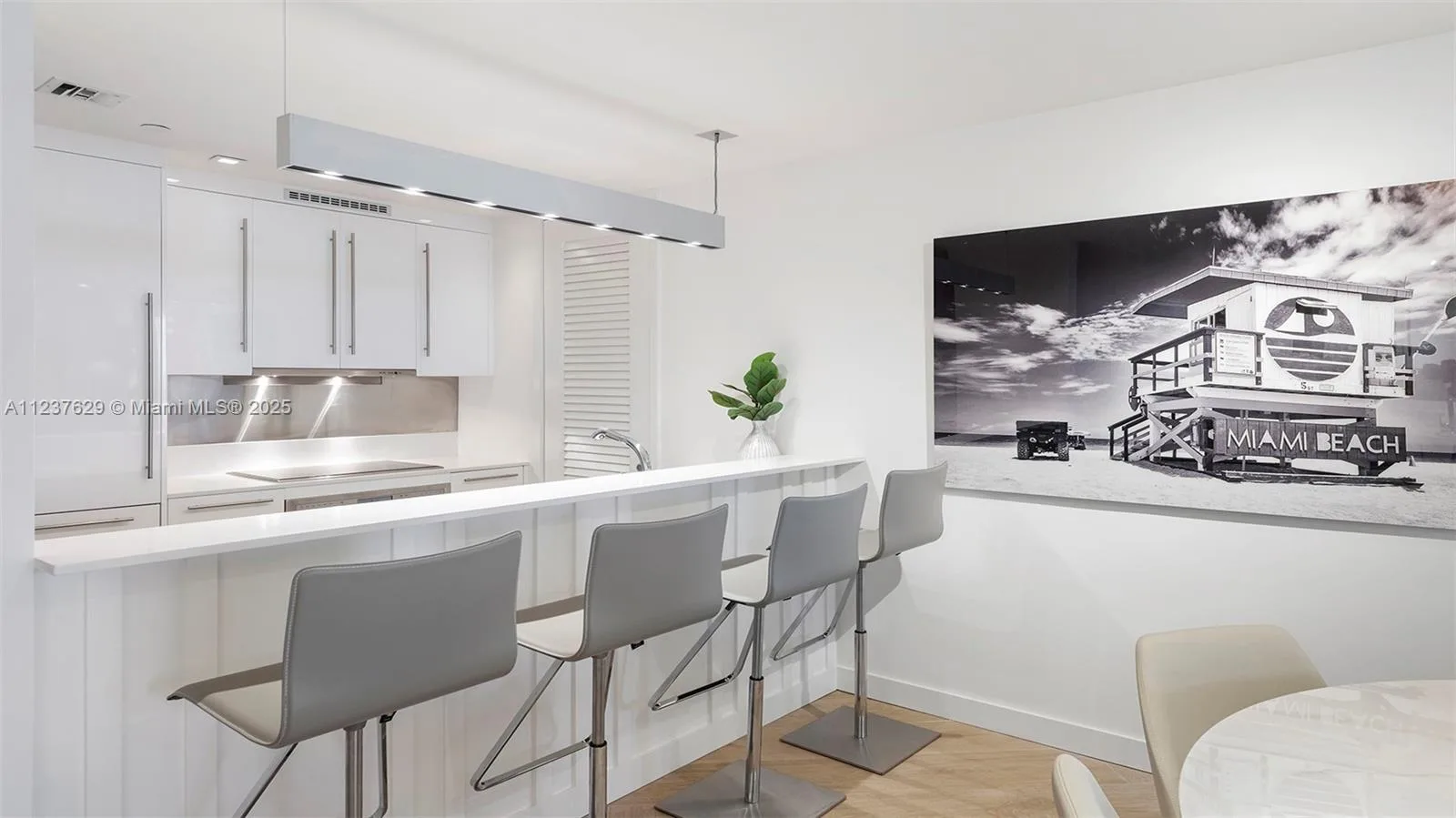 2201 Collins Ave # 804, Miami Beach, FL 33139 photo 10