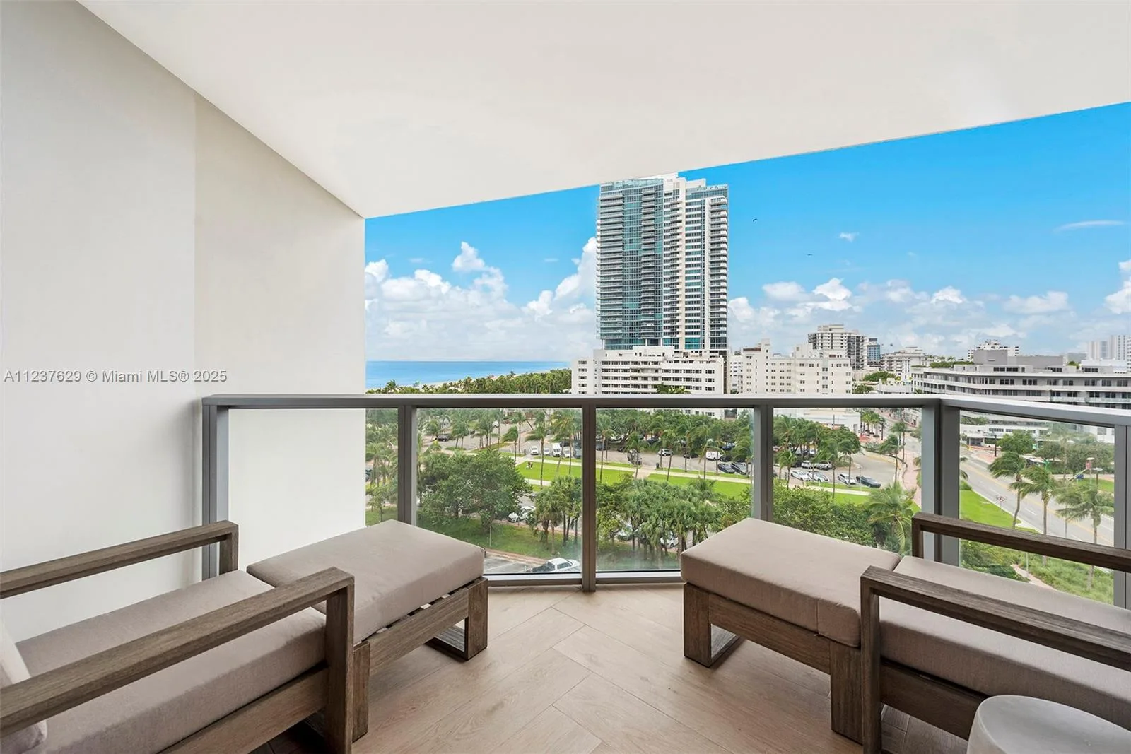 2201 Collins Ave # 804, Miami Beach, FL 33139 photo 2